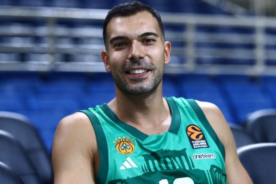 kostas sloukas